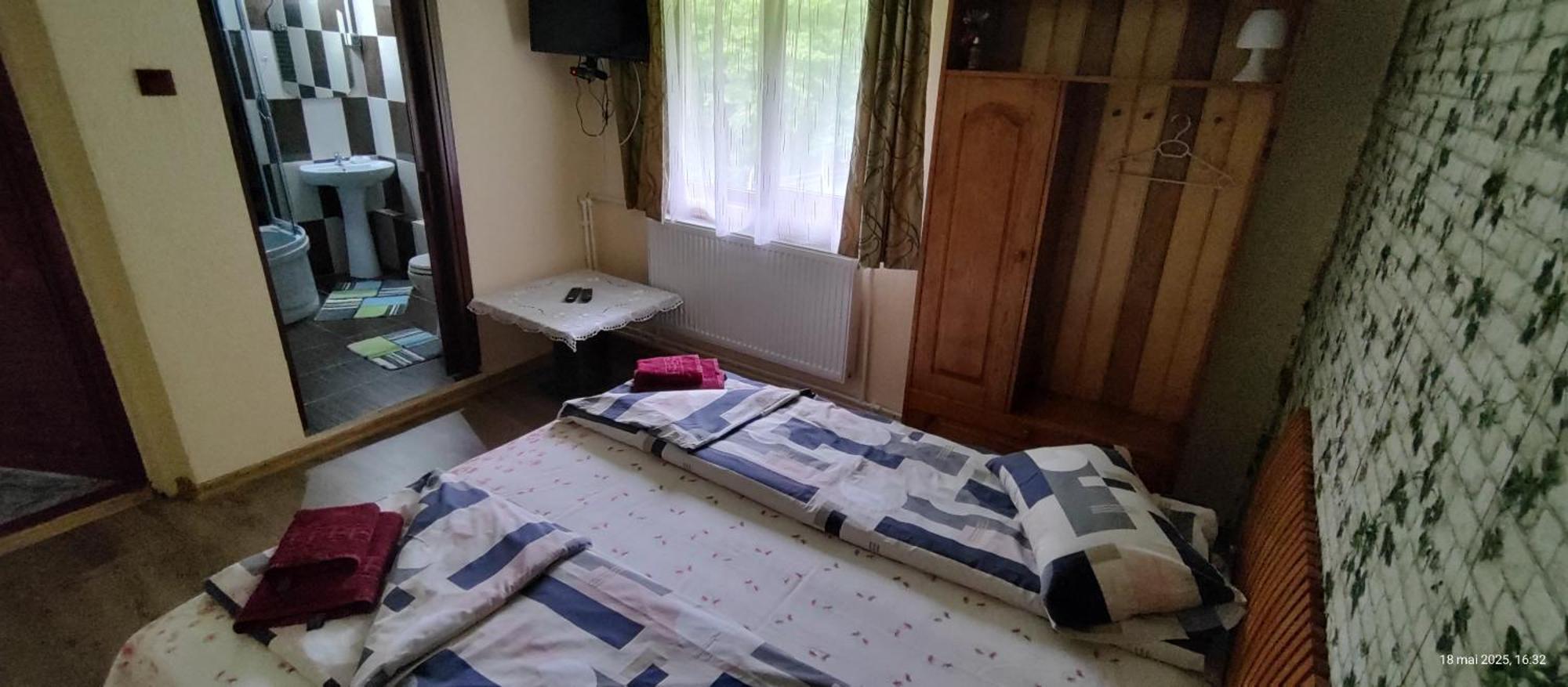 Cabana Cerbu Bozovici Εξωτερικό φωτογραφία
